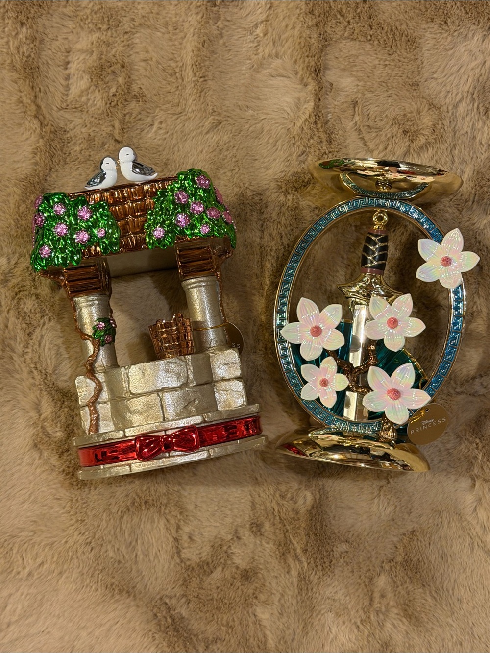 BBW BATH BODY WORKS CANDLE HOLDERS MULAN FLOWERS AND SNOW WHITE WISHING WELL NEW